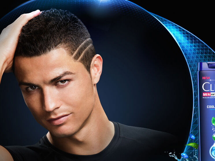 Cristiano Ronaldo célèbre ses 15 ans avec Clear