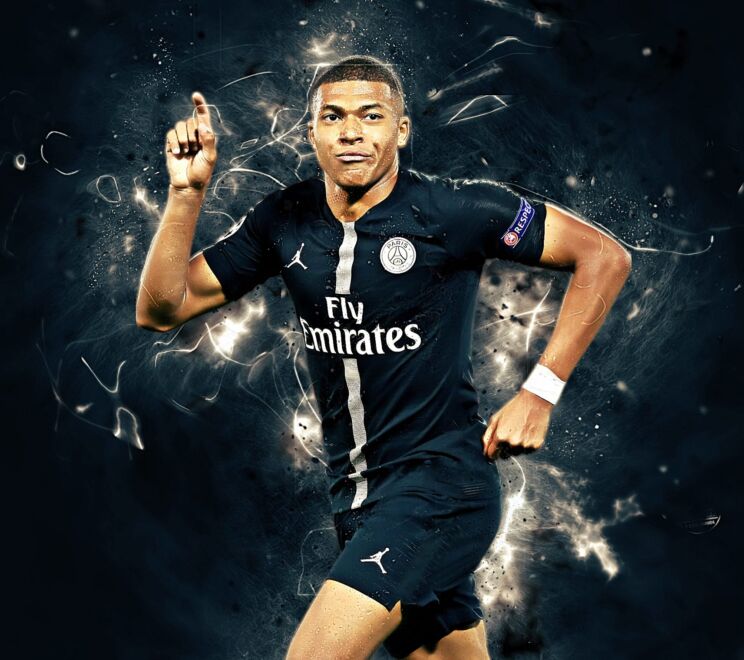 Loewe conclut un accord avec Kylian Mbappé