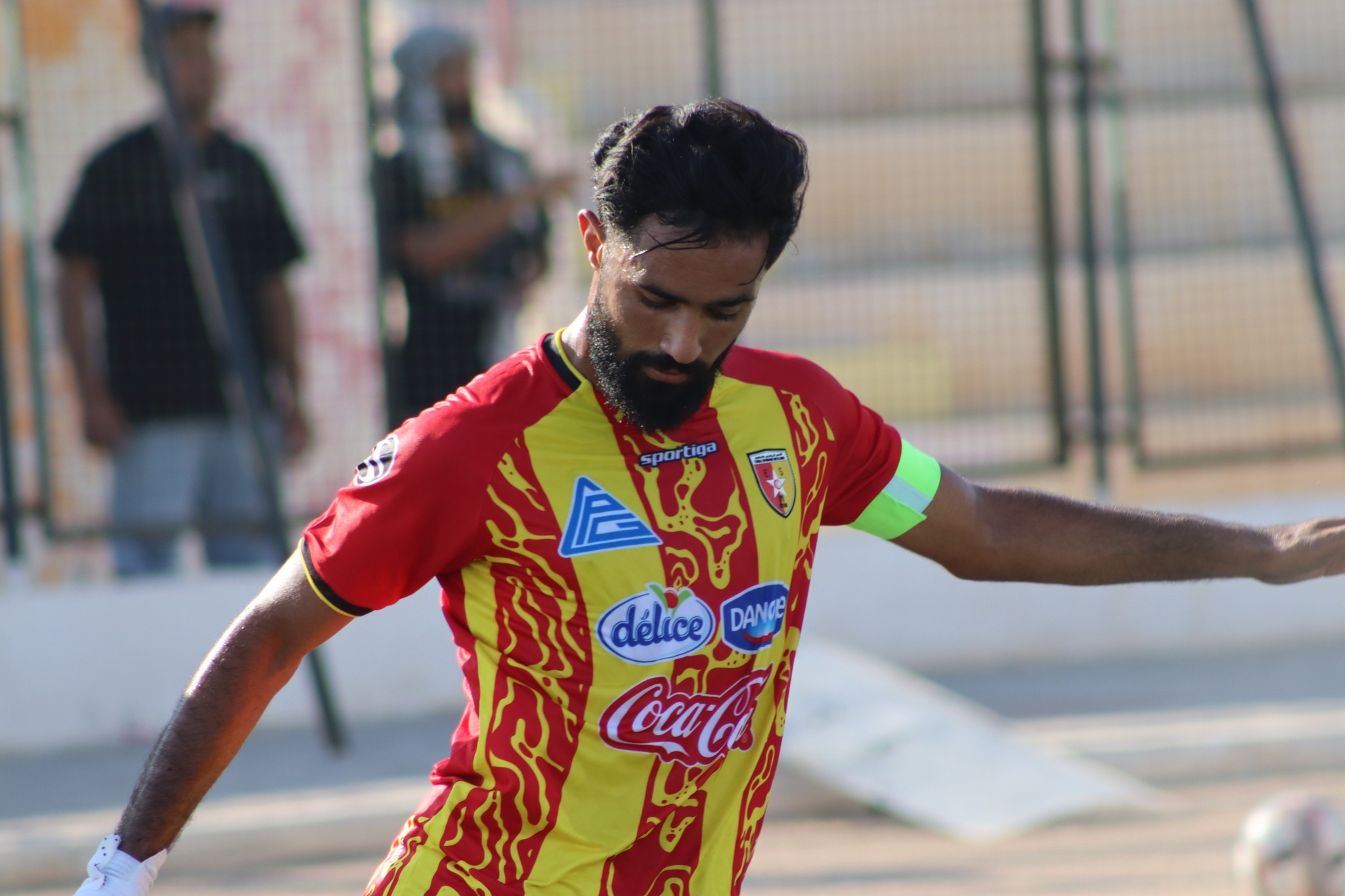 Maillot domicile ES Métlaoui 2025-2026