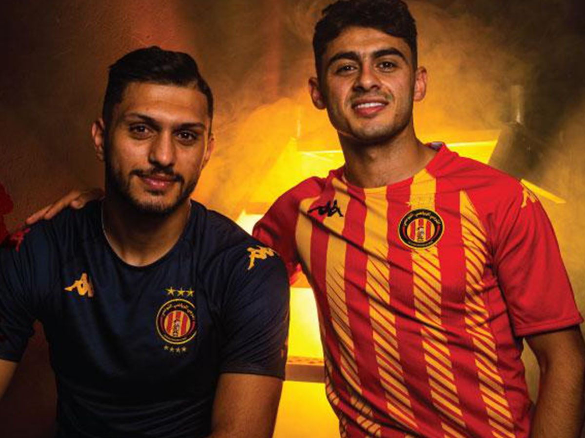 es-tunis-les-nouveaux-maillots-ont-ete-devoiles