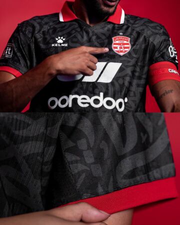 Troisième maillot du Club Africain conçu avec Saja Calligraphy - Unity